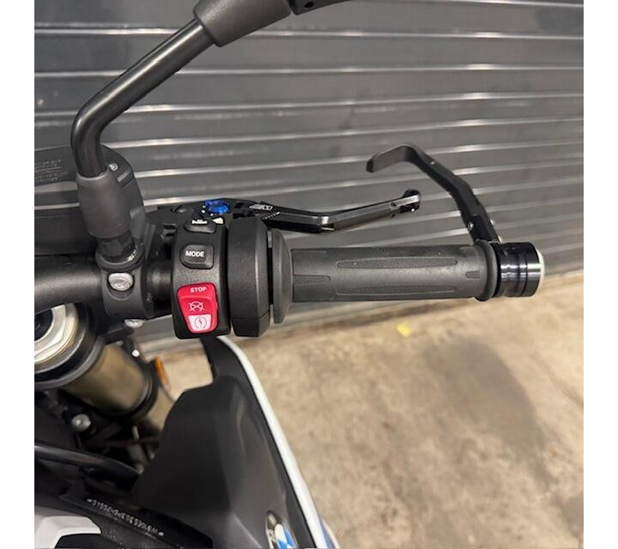 2023 BMW S 1000 R