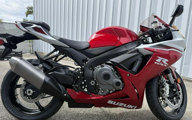 2027 Suzuki GSX-R 600