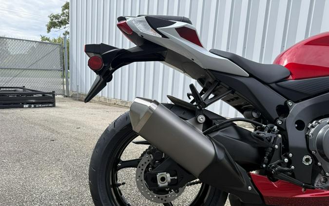 2027 Suzuki GSX-R 600
