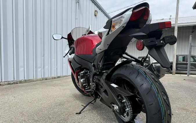 2027 Suzuki GSX-R 600