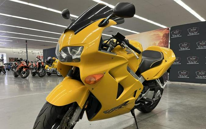 2000 Honda® VFR800