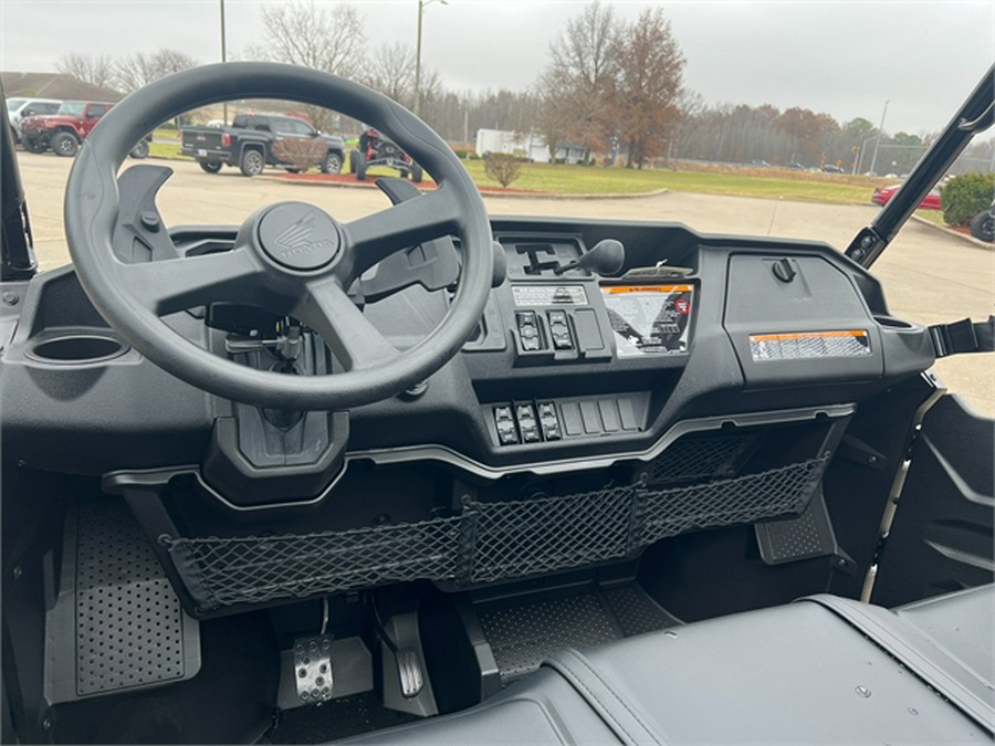 2024 Honda Pioneer 1000-5 Deluxe