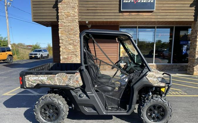 2025 Can-Am® Defender XT HD9