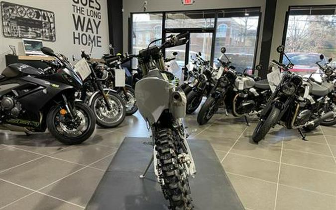 2026 Triumph TF 450-C