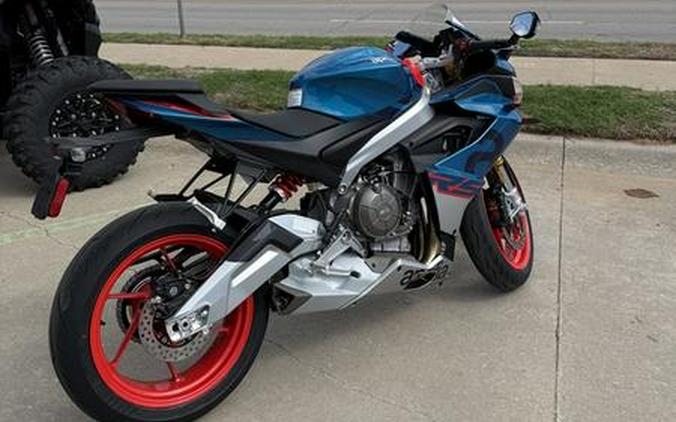 2027 Aprilia® RS 660