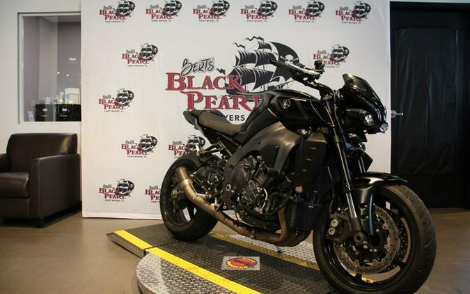 2022 Yamaha MT10NB
