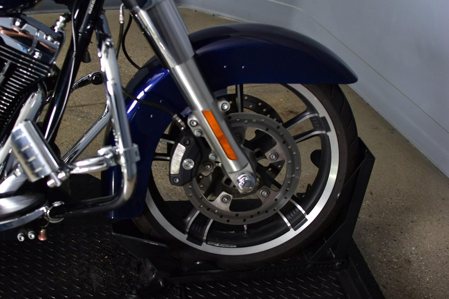 2014 Harley-Davidson Street Glide Big Blue Pearl