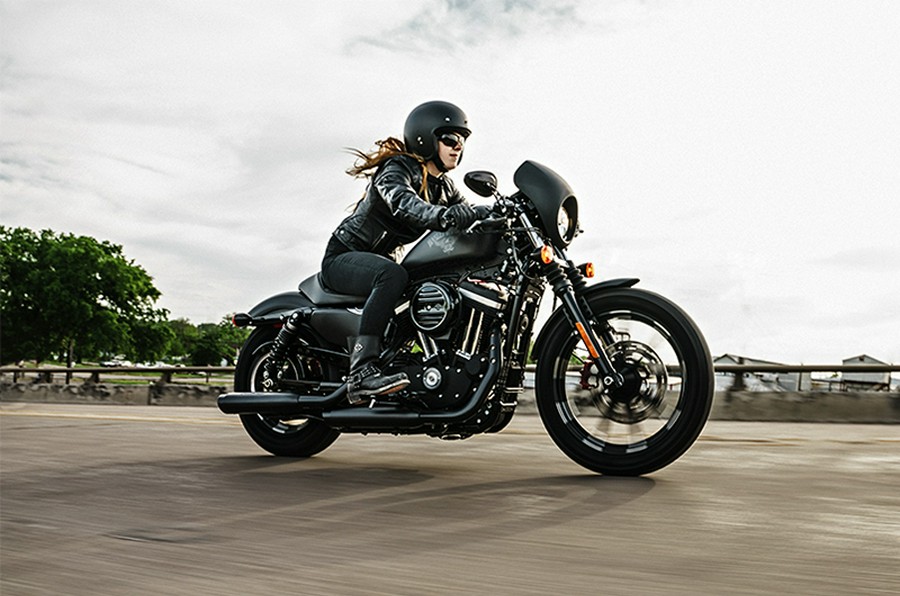 2016 Harley-Davidson Sportster Iron 883T