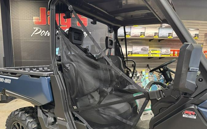 2026 Can-Am® Defender XT HD9