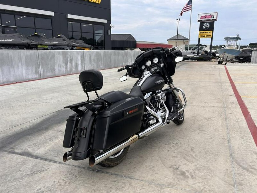 2013 Harley-Davidson® FLHX - Street Glide®