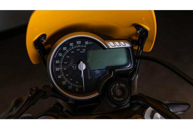 2026 Triumph Scrambler 400 XC