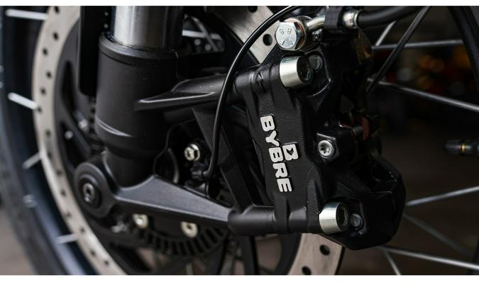 2026 Triumph Scrambler 400 XC