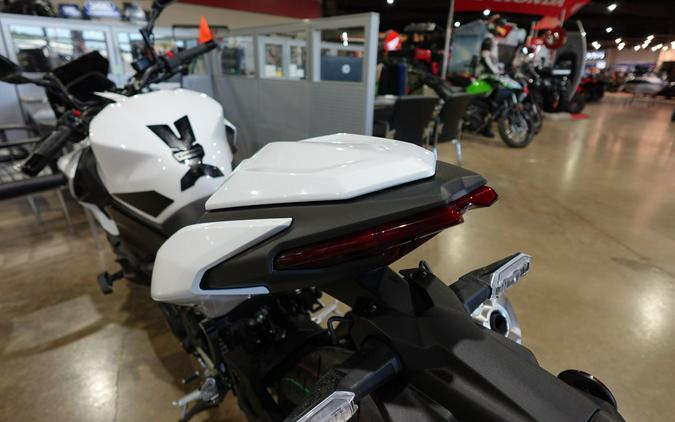 2026 Kawasaki Z500 SE ABS