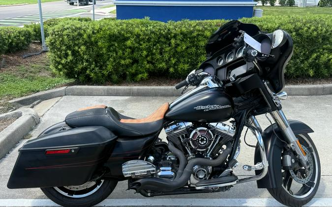 2015 Harley-Davidson Street Glide® Special