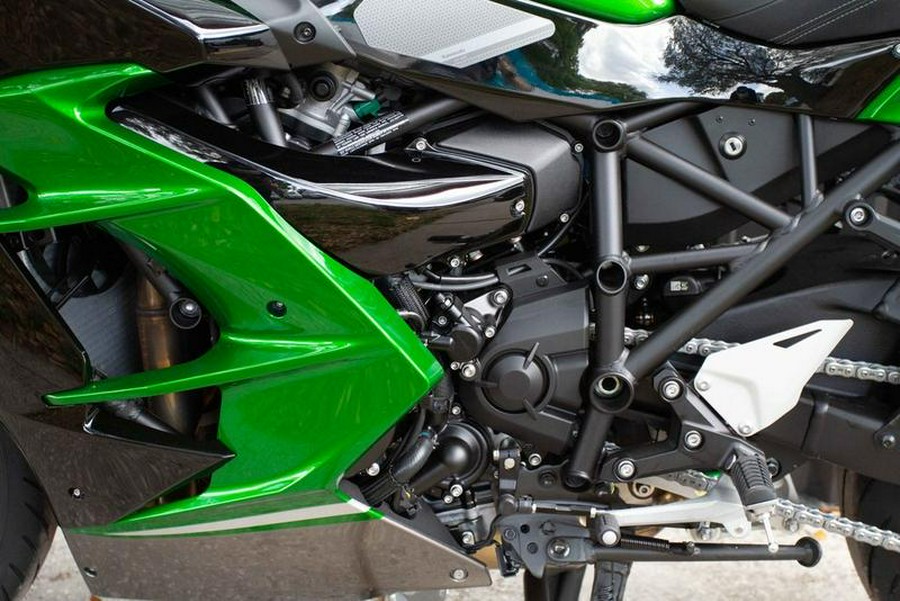 2023 Kawasaki Ninja H2® SX SE