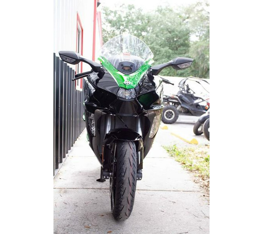 2023 Kawasaki Ninja H2® SX SE