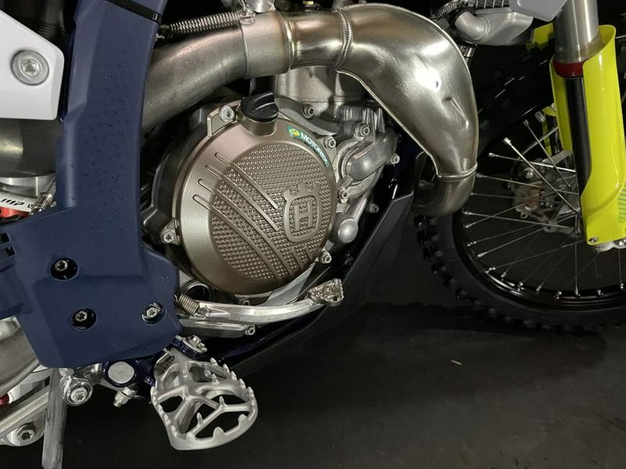 2023 Husqvarna® FX 450