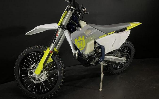 2023 Husqvarna® FX 450