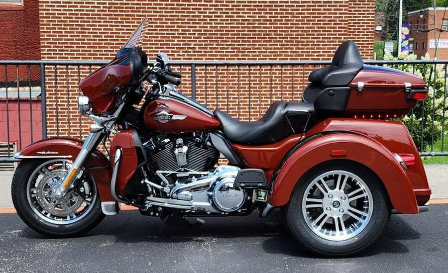 2024 Harley-Davidson® FLHTCUTG - Tri Glide® Ultra