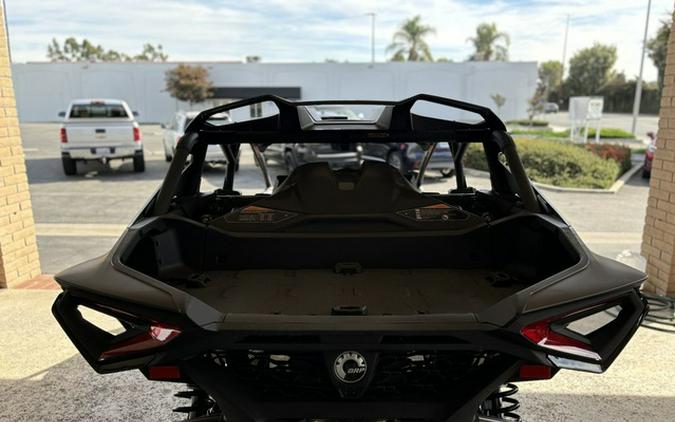 2025 Can-Am Maverick R Max X RS