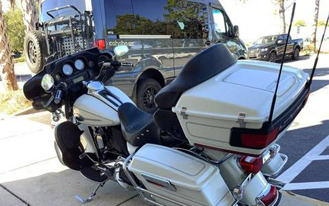 2012 Harley-Davidson FLHTCU ELECTRA GLIDE