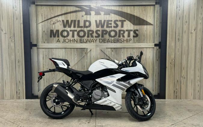 2026 CFMOTO 300SS