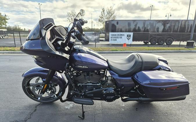 FLTRX 2026 Road Glide