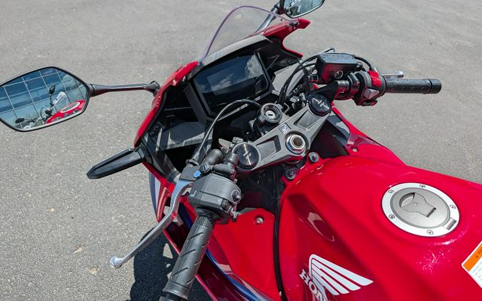 2025 Honda CBR500R Grand Prix Red
