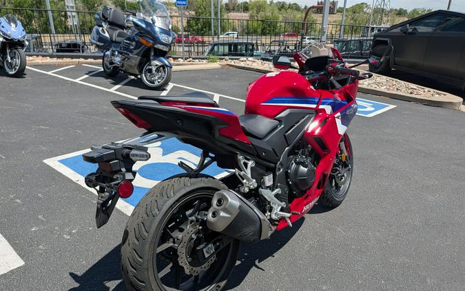 2025 Honda CBR500R Grand Prix Red