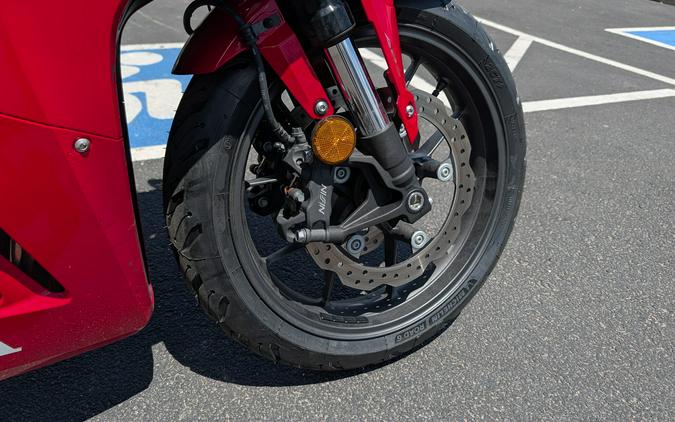 2025 Honda CBR500R Grand Prix Red