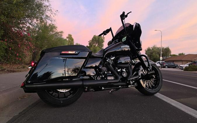 2018 Harley-Davidson FLHXS - Street Glide Special