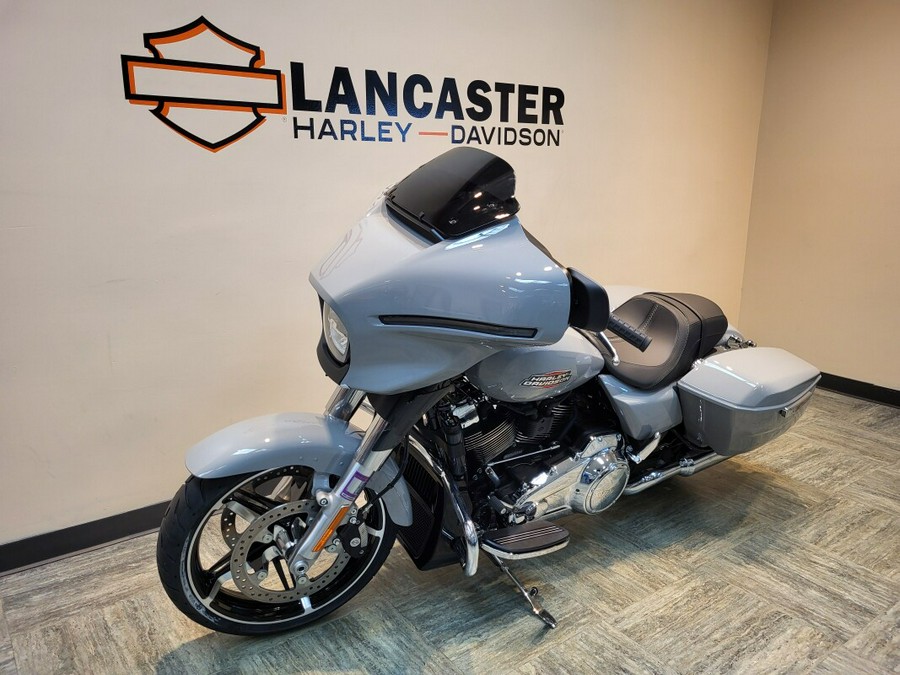 2025 Harley-Davidson® Street Glide® Billiard Gray FLHX