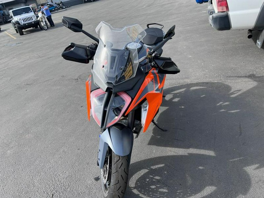 2024 KTM 1290 Super Duke GT