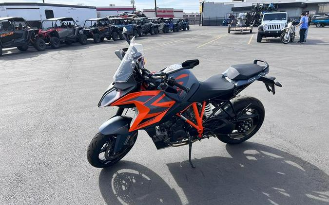 2024 KTM 1290 Super Duke GT