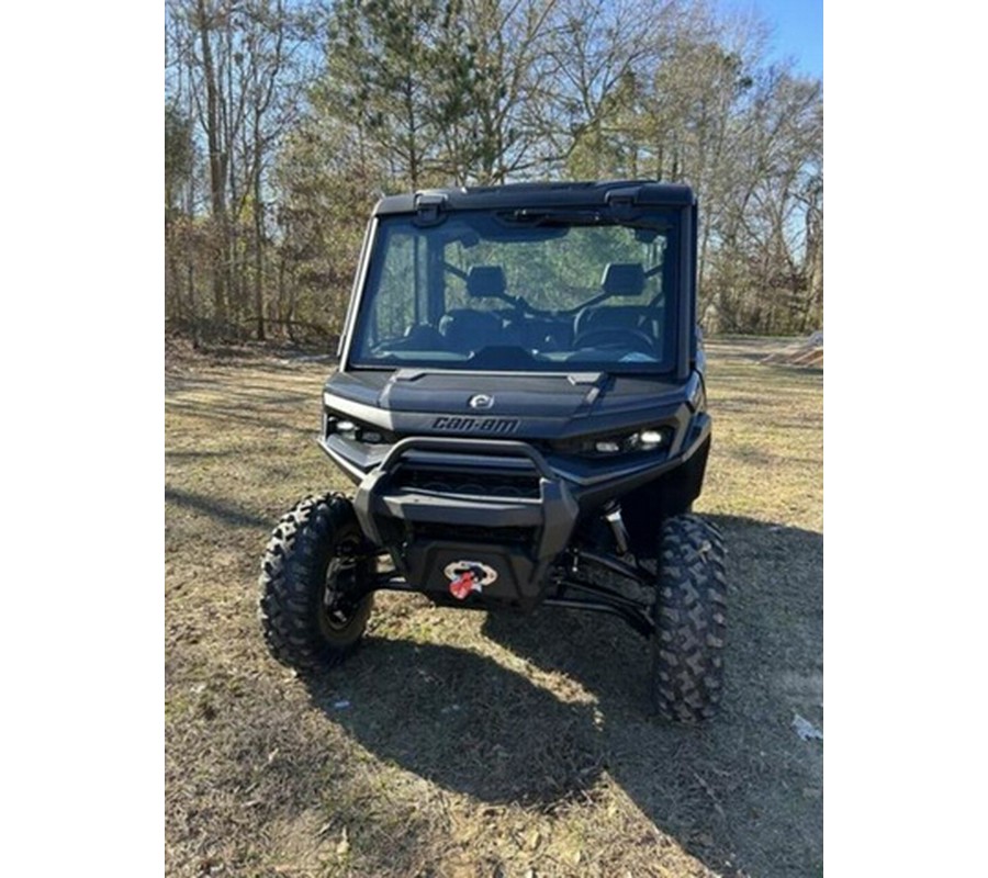 2026 Can-Am Defender XT CAB HD11