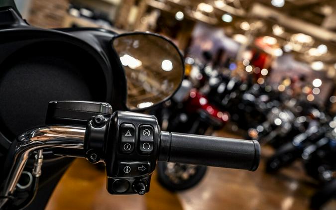 2015 Harley-Davidson Street Glide Special