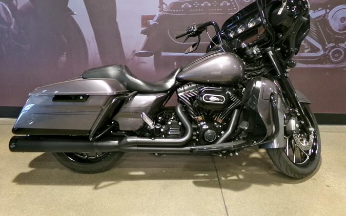 2014 Harley-Davidson® Street Glide® Special