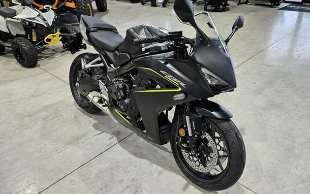 2026 Honda CBR650R E-Clutch E-Clutch