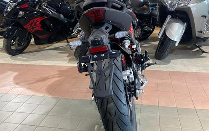 2022 Benelli 302S