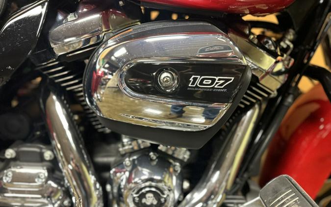 FLHX 2023 Street Glide®