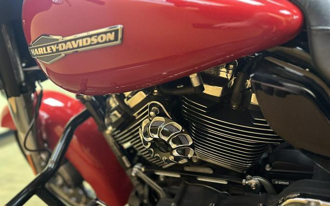 FLHX 2023 Street Glide®