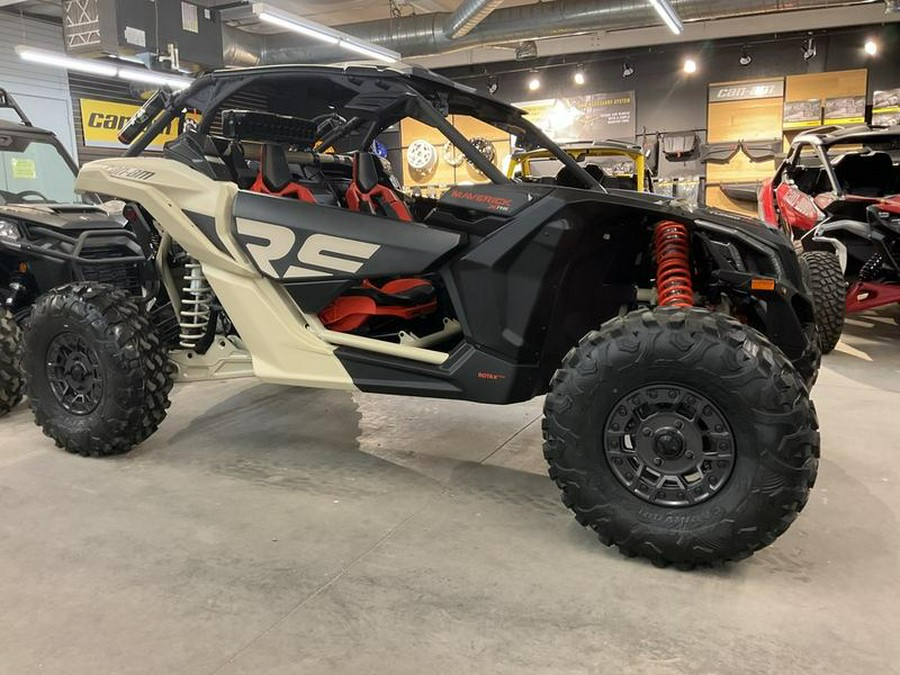 2023 Can-Am® Maverick X3 X rs Turbo RR With Smart-Shox Desert Tan / Carbon Black / Magma