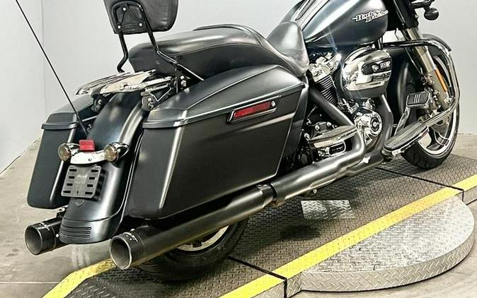 2017 Harley-Davidson® FLHXS - Street Glide® Special