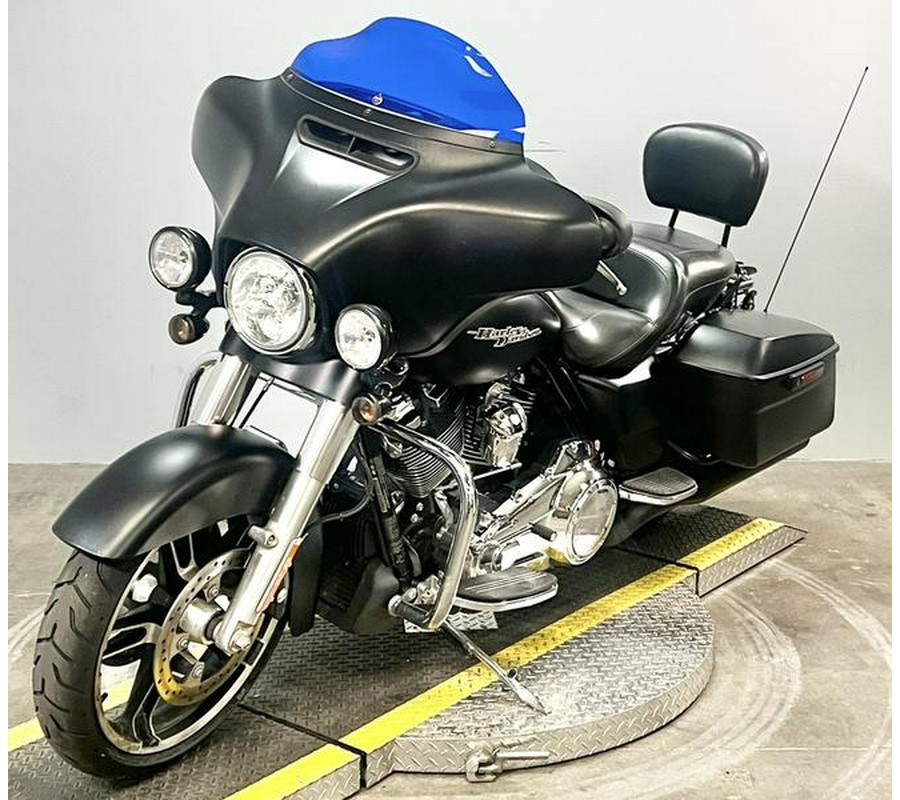 2017 Harley-Davidson® FLHXS - Street Glide® Special