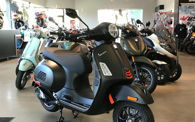 2025 Vespa GTS 310 SuperSport