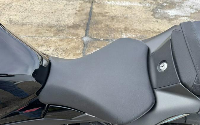 2024 Suzuki GSX-R 1000