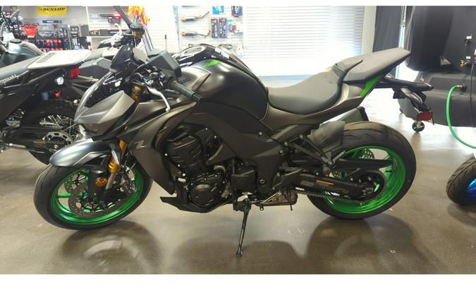 2026 Z1100 SE ABS - Kawasaki