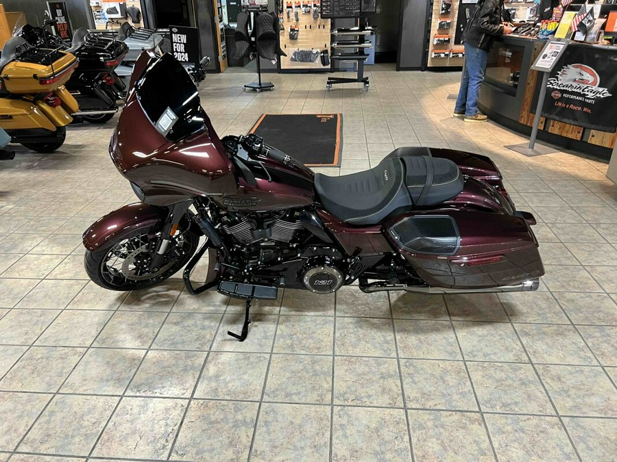 2024 Harley-Davidson CVO™ Street Glide® Copperhead
