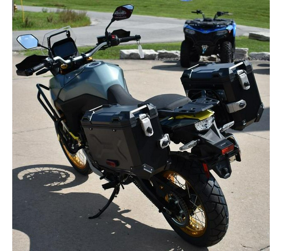 2024 Suzuki V-Strom 800DE Adventure