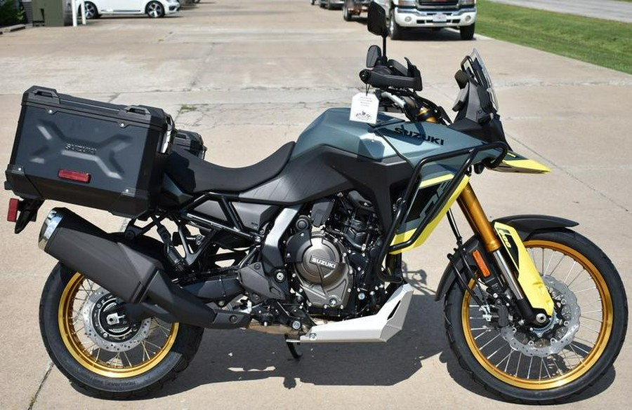 2024 Suzuki V-Strom 800DE Adventure